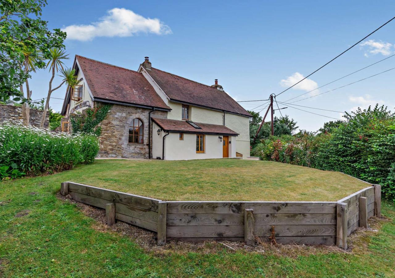 St Helens Chapel Cottage Кройд Экстерьер фото